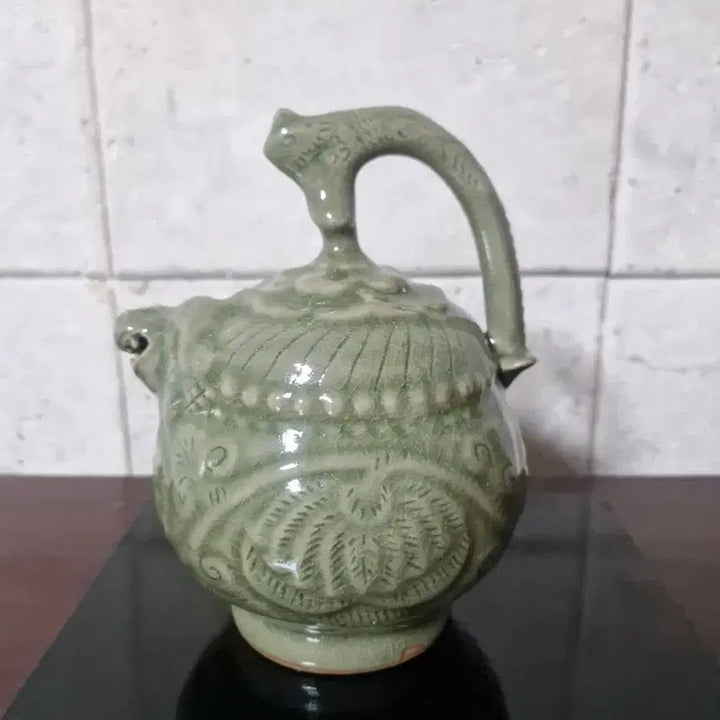 [BUNJANG] Haetae Celadon Ink Stone / 해태 주전자 연적
