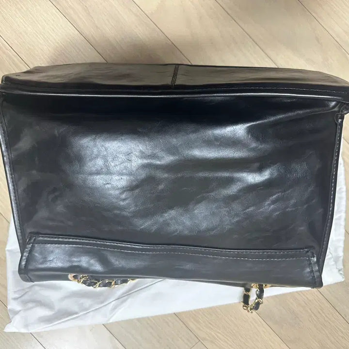[BUNJANG] Anotheic Flap Chain Shoulder Bag Black / 아노에틱 플랩 체인 숄더백 블랙