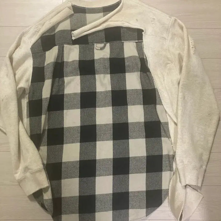 [BUNJANG] Mihara Yasuhiro Layered Sweatshirt / 미하라 야스히로 맨투맨 셔츠 레이어드 46 팝니다