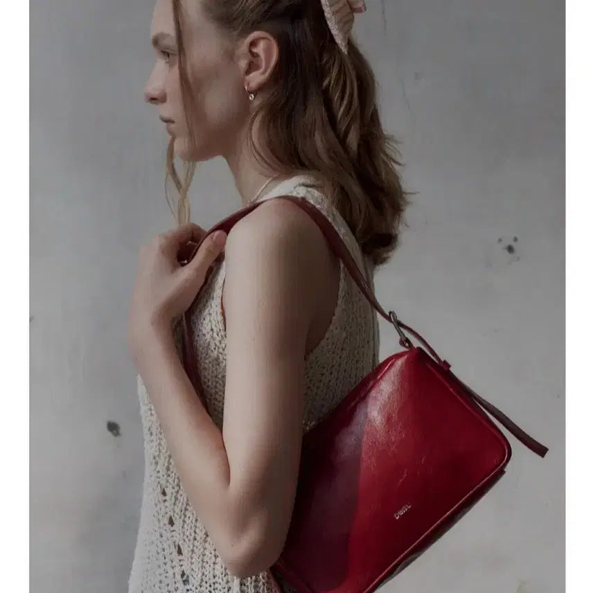 [BUNJANG] Deunue FOO Bag Two-Way Red Bag / 데누 FOO Bag 투웨이 레드백 정가17.8