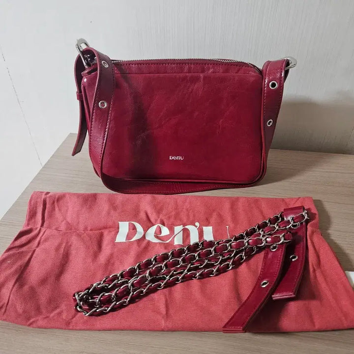 [BUNJANG] Deunue FOO Bag Two-Way Red Bag / 데누 FOO Bag 투웨이 레드백 정가17.8
