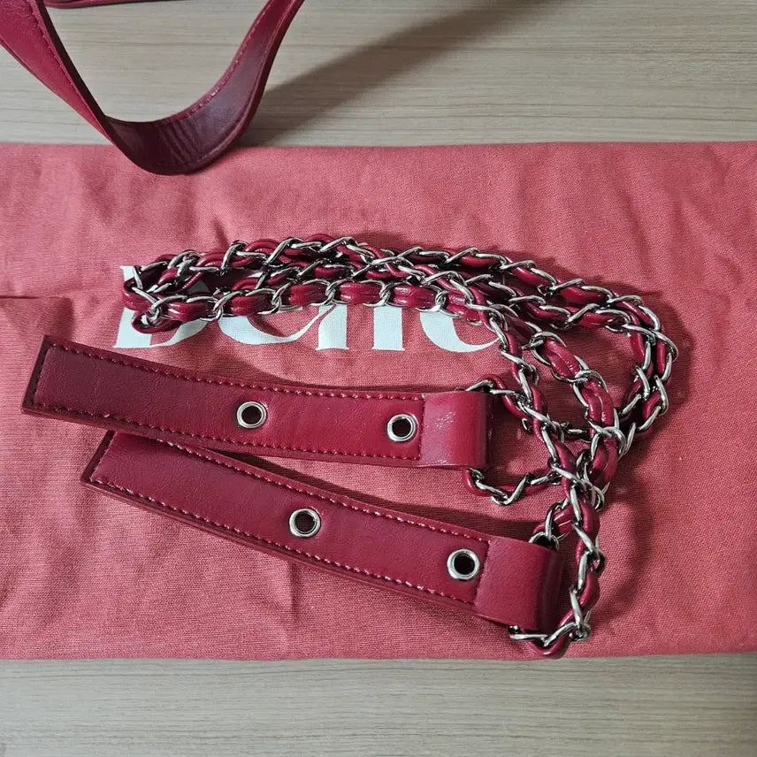 [BUNJANG] Deunue FOO Bag Two-Way Red Bag / 데누 FOO Bag 투웨이 레드백 정가17.8