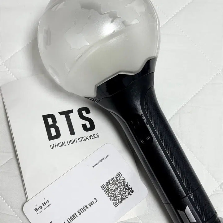 [BUNJANG] BTS Light Stick Ver.3 / 방탄소년단 BTS 응원봉 Ver.3 (스트랩,박스X)