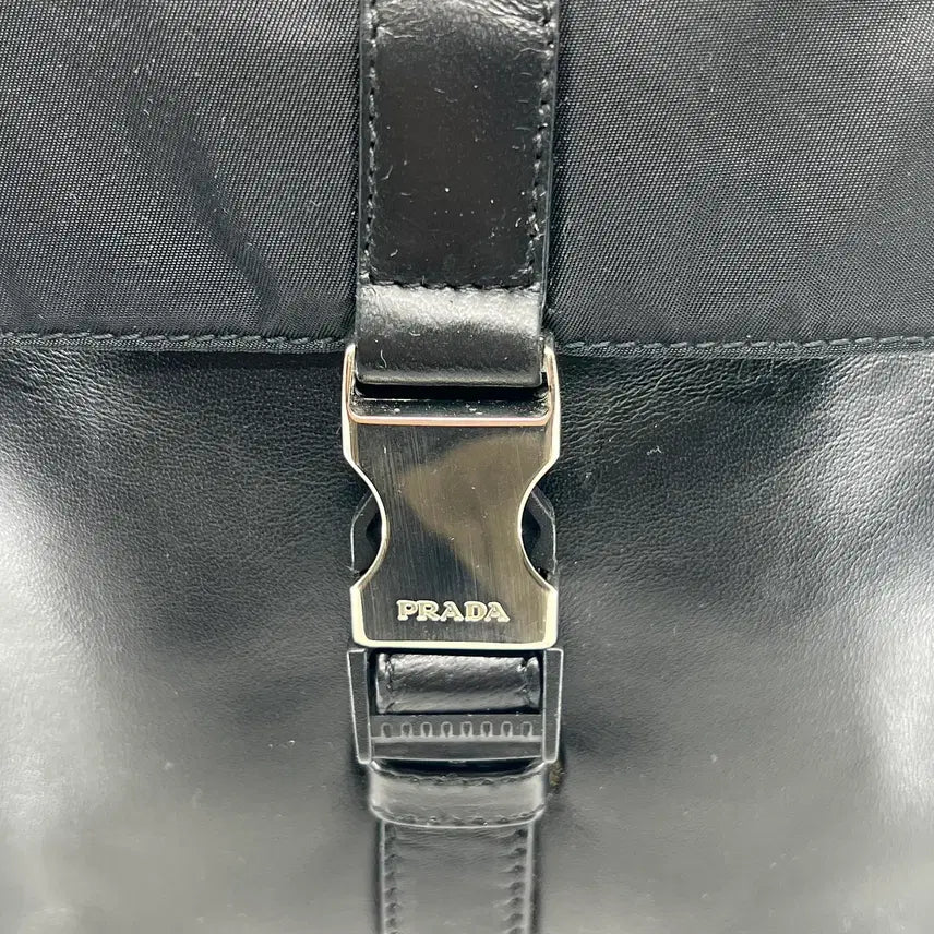 [BUNJANG] Prada Leather Crossbody Messenger Bag / 프라다 레더 크로스백 메신저백