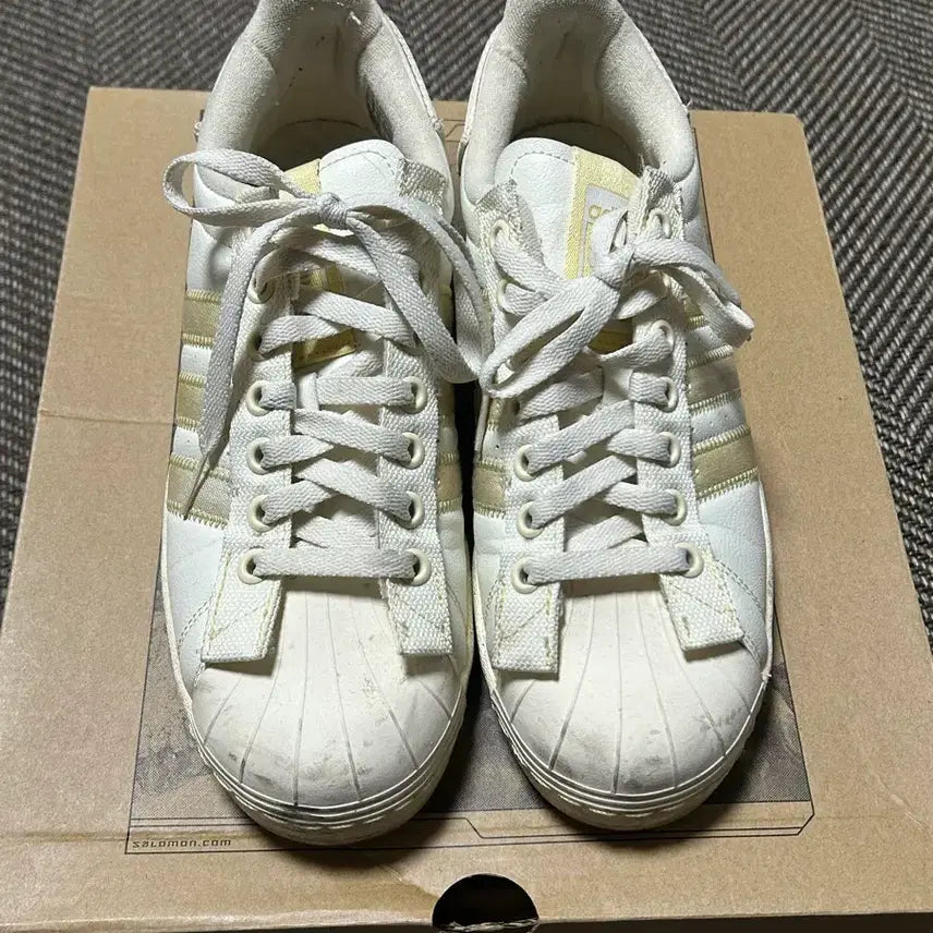 [BUNJANG] Superstar PARLEY White Sneakers / 슈퍼스타 x PARLEY 화이트