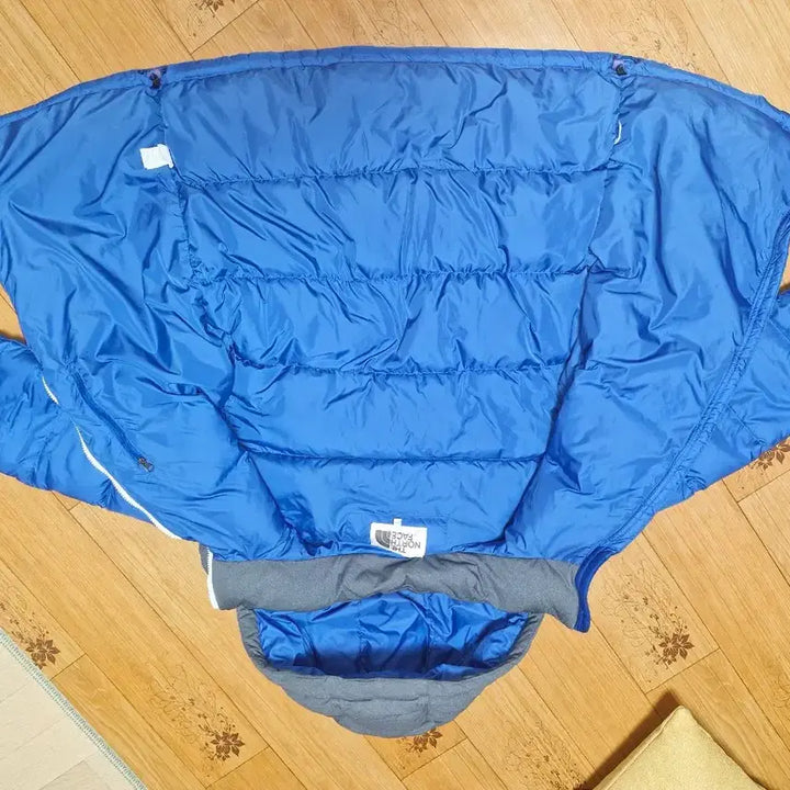 [BUNJANG] The North Face Blue/Gray Padded Jacket / 노스페이스 블루/회색 패딩 점퍼