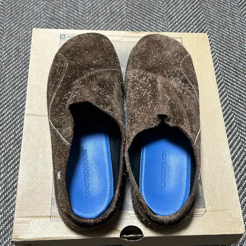 [BUNJANG] Undeadroom Brown Suede Mules / 언다이드룸 브라운 스웨이드 블로퍼