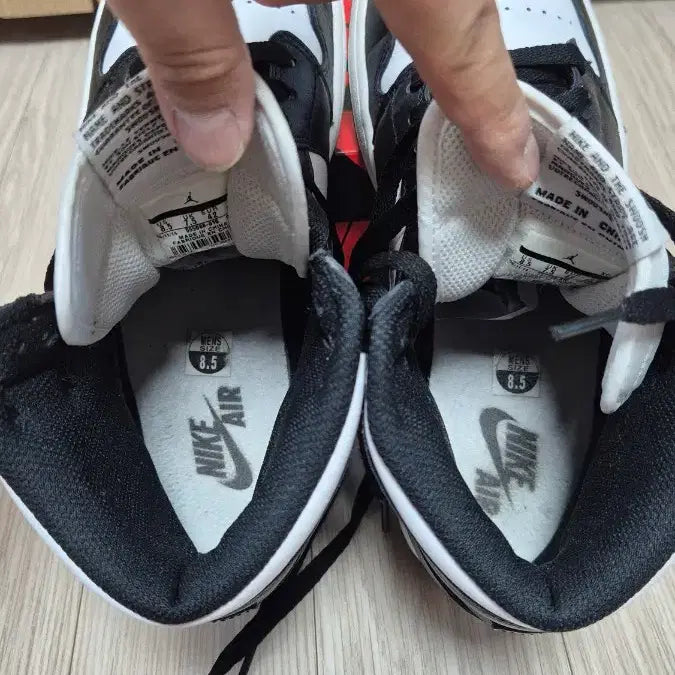 [BUNJANG] Jordan 1 Black White (2014) / [265] 조던1 범고래 (2014)