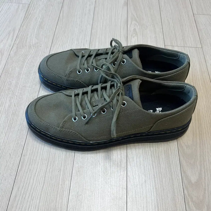 [BUNJANG] Dr. Martens Brooklee (Khaki) / [290] 닥터마틴 브루클라인 (카키)