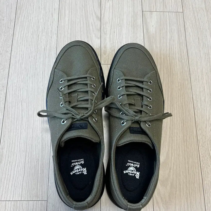 [BUNJANG] Dr. Martens Brooklee (Khaki) / [290] 닥터마틴 브루클라인 (카키)