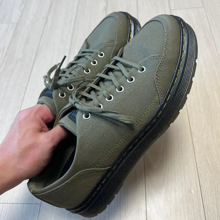 [BUNJANG] Dr. Martens Brooklee (Khaki) / [290] 닥터마틴 브루클라인 (카키)