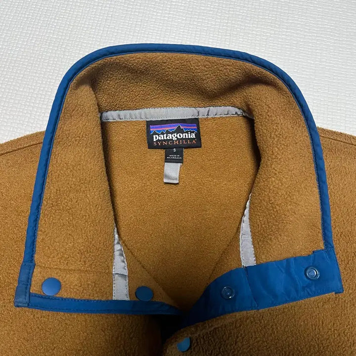 [BUNJANG] Patagonia Synchilla Bear Brown Fleece Jacket / [S] 파타고니아 신칠라 베어 브라운