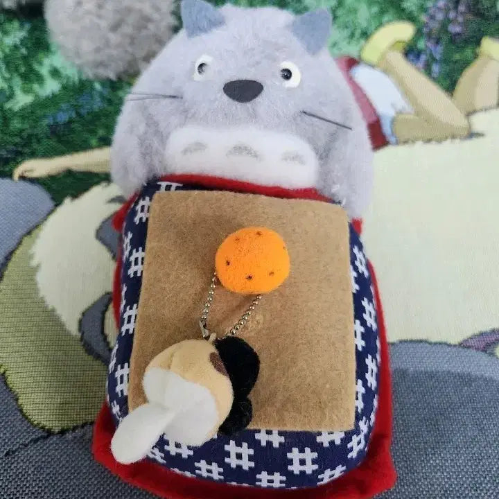 [BUNJANG] Studio Ghibli Totoro Kotatsu Plush / 지브리정품)<처분중>격레어고전 토토로 코타츠 인형