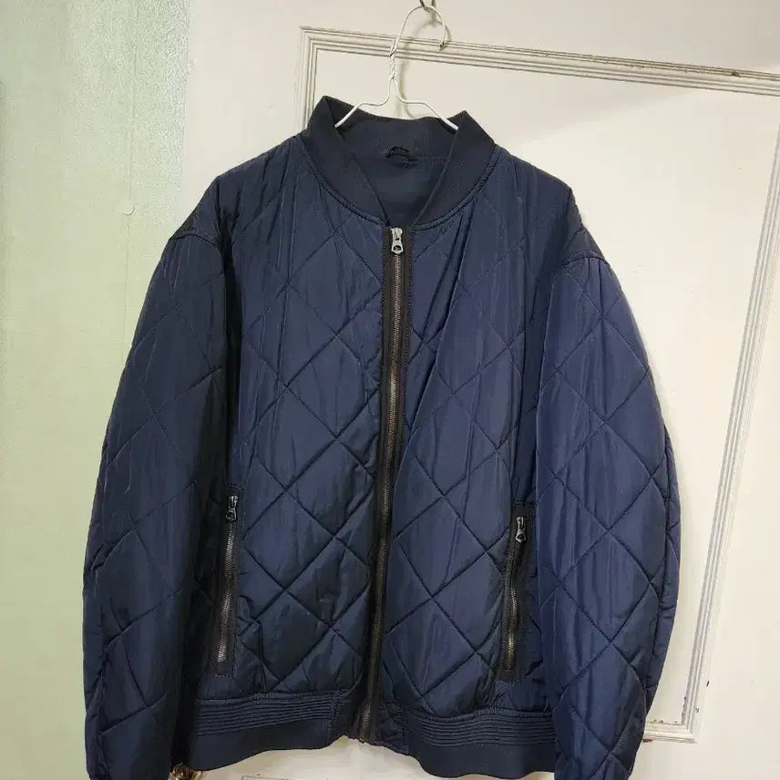 [BUNJANG] Zara Navy Quilted Bomber Jacket / 자라 네이비 퀼팅  봄버자켓