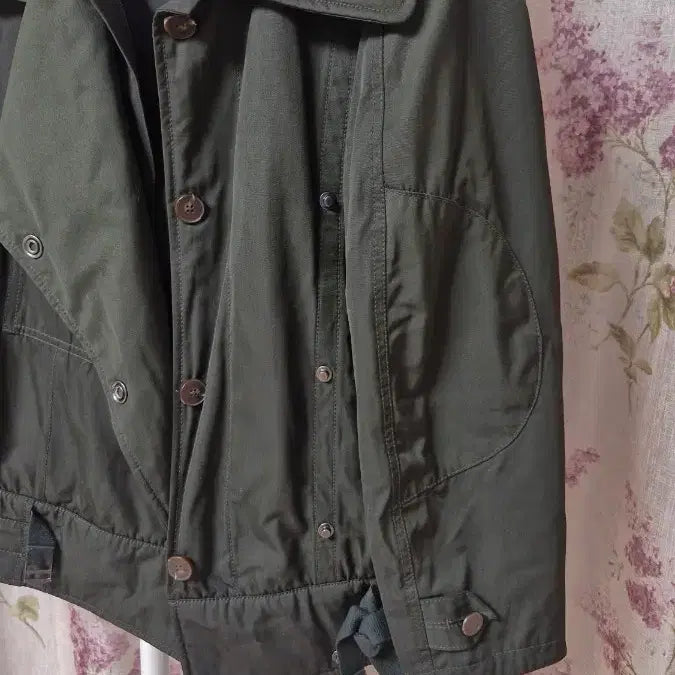 [BUNJANG] O'2nd Khaki Short Trench Coat (Size 55) / O'2nd 카키색 숏 트렌치 코트 (55)