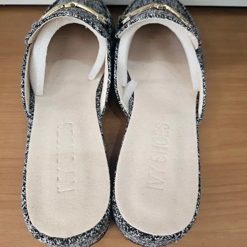 [BUNJANG] Ivy Shoes Tweed Mule Slippers / 아이비 슈즈 트위드 뮬 슬리퍼 새상품