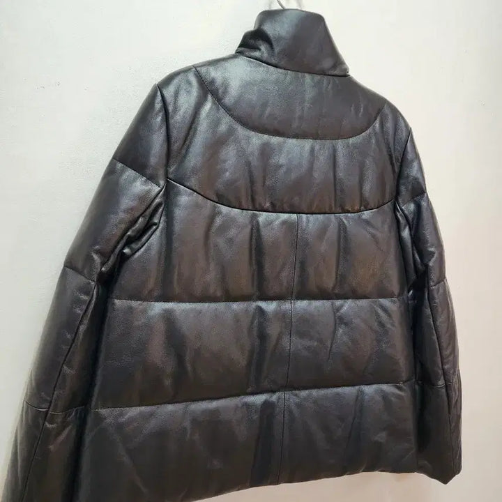 [BUNJANG] Kasina Goose Down Padded Jacket / 22년 카시바디 양가죽 구스패딩