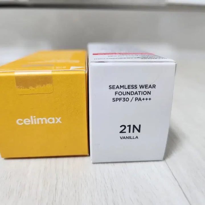 [BUNJANG] Bundle Set: WakeMake 21 Vanilla Foundation & Sallymax Serum / 웨이크메이크 파데 21바닐라 + 샐리맥스 모공잡티 세럼 번들세트