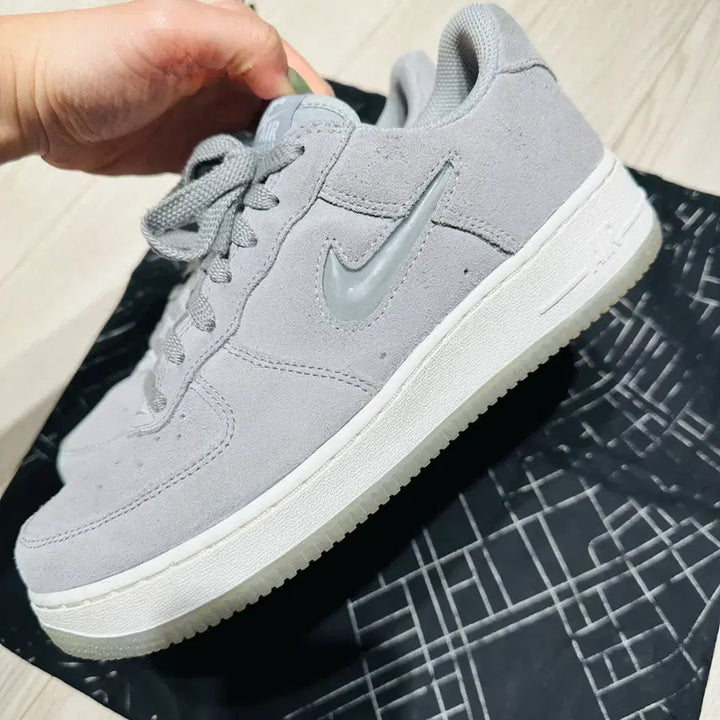 [BUNJANG] Nike Air Force 1 Low Top Sneakers / 나이키에어포스