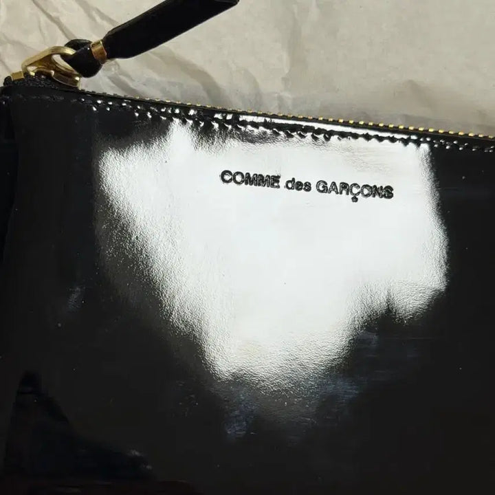 [BUNJANG] Comme des Garçons Glossy Wallet Black / 꼼데가르송 글로시 월렛