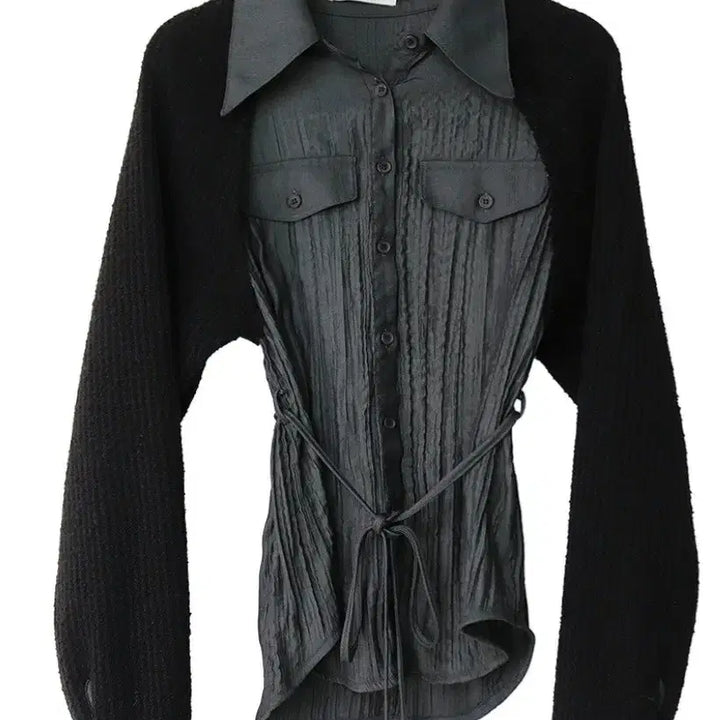 [BUNJANG] CIKWON Tone on Tone Knit Shirt / 시크윈 톤온톤 소매니트 포켓링클셔츠 스트랩 블라우스 먹색(차콜)