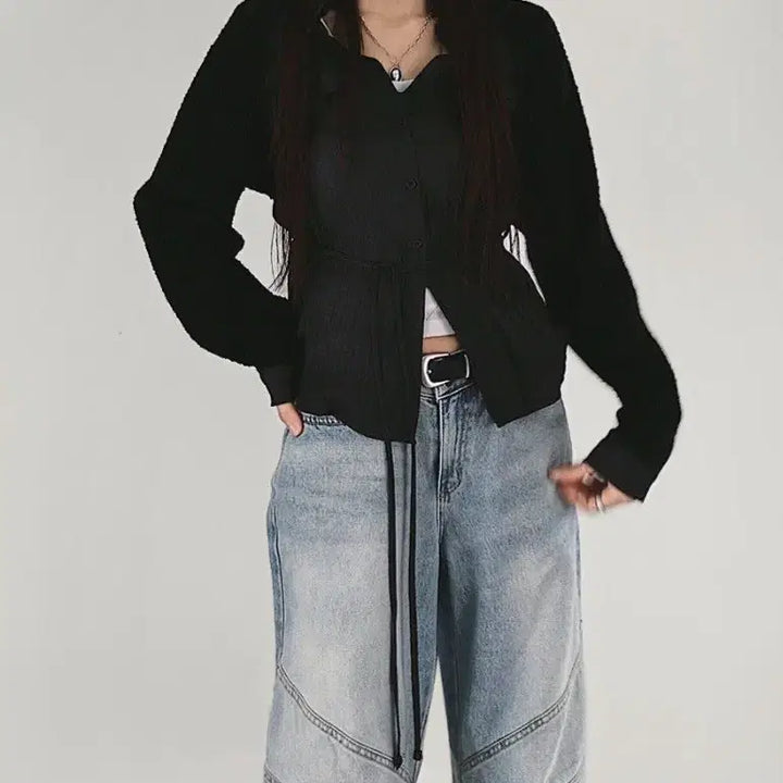 [BUNJANG] CIKWON Tone on Tone Knit Shirt / 시크윈 톤온톤 소매니트 포켓링클셔츠 스트랩 블라우스 먹색(차콜)