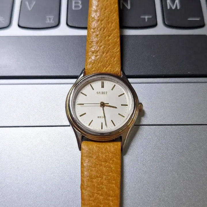 [BUNJANG] Seiko Spirit Yellow Leather Watch (Women's) / 세이코 스피릿 가죽 시계  여성용