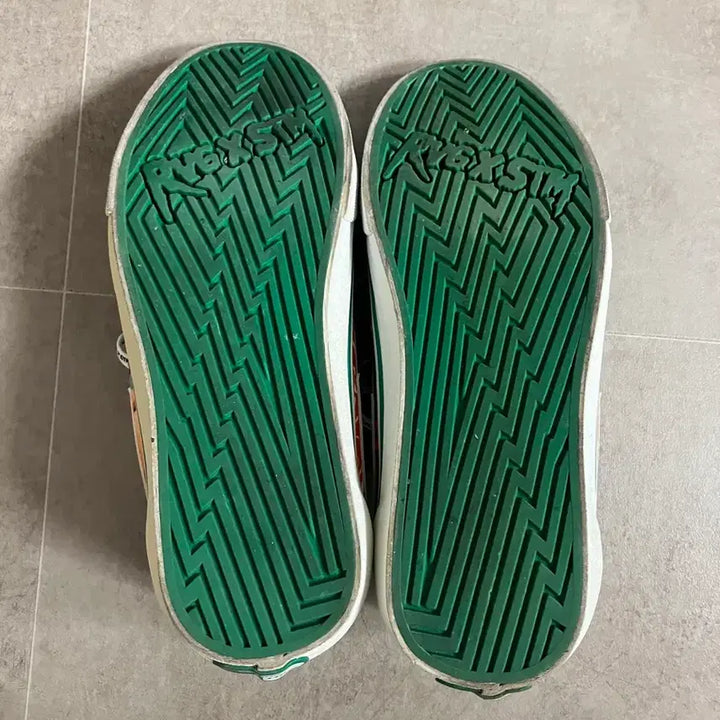 [SOLD OUT] 히스테릭글래머 x 리벤지스톰 260