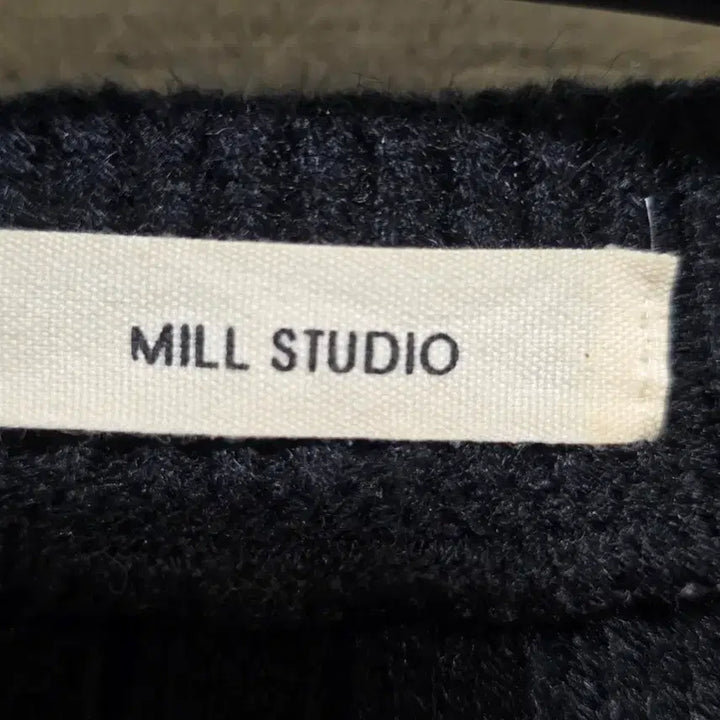 [BUNJANG] MIL STUDIO Black Knit Long Dress / MIL STUDIO 블랙 니트 롱 원피스