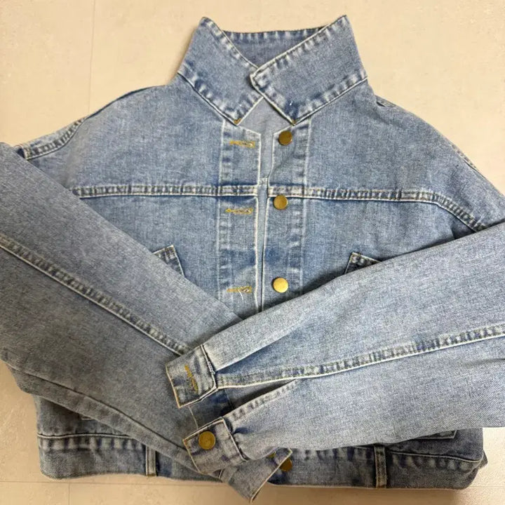 [BUNJANG] Cropped Denim Jacket / 크롭 데님 자켓 청 자켓