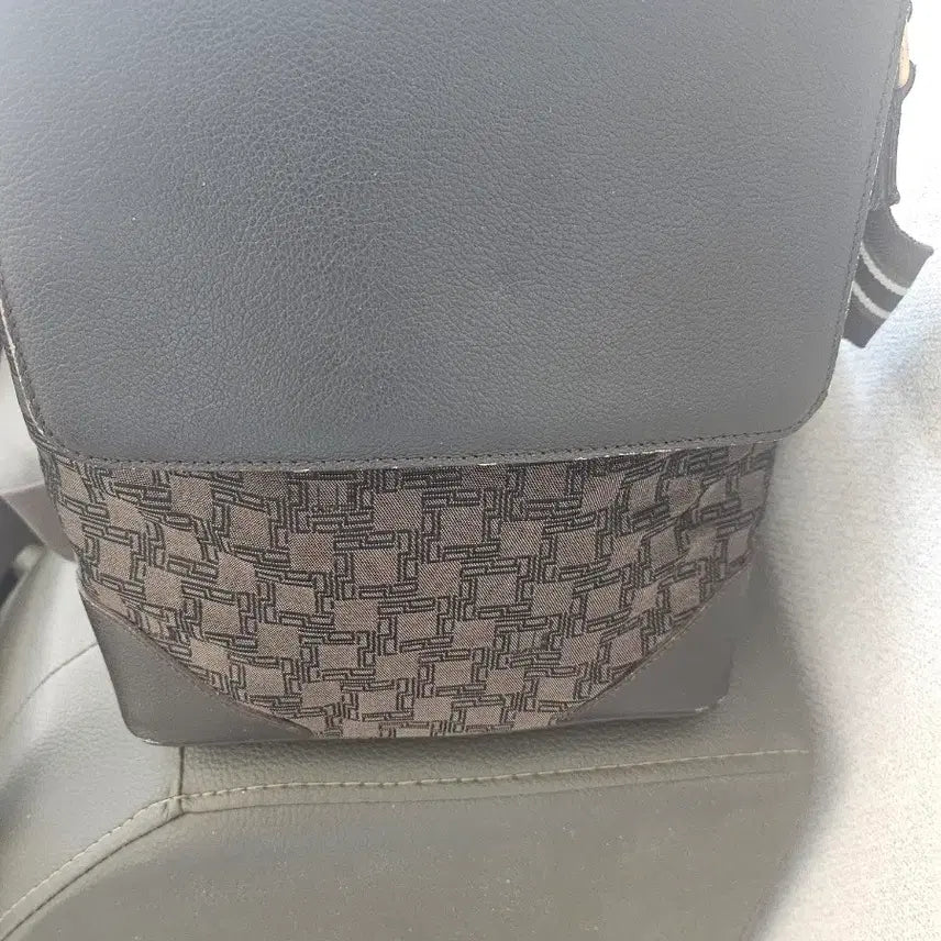 [BUNJANG] Dunhill Brown Shoulder Bag / 던힐 남성브라운   숄더백