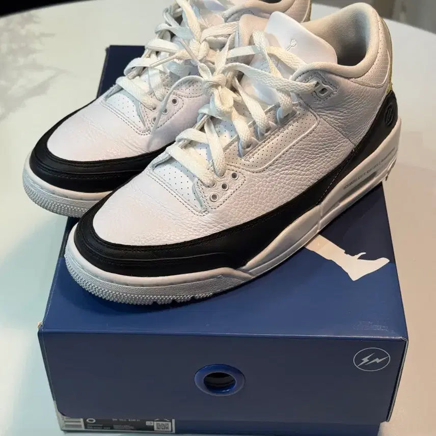 [BUNJANG] Jordan 3 x Fragment Retro SP White Black Sneakers / [260] 조던 3 x 프라그먼트 레트로 SP 화이트 블랙
