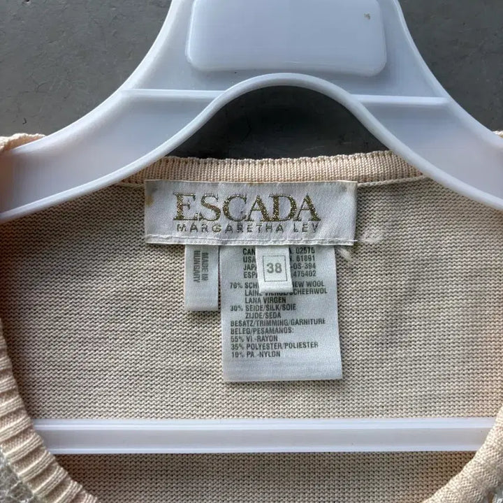 [BUNJANG] Escada Vintage Lace Cardigan (Size 38) / 만원샵 빈티지 에스카다 레이스 가디건 38(M)