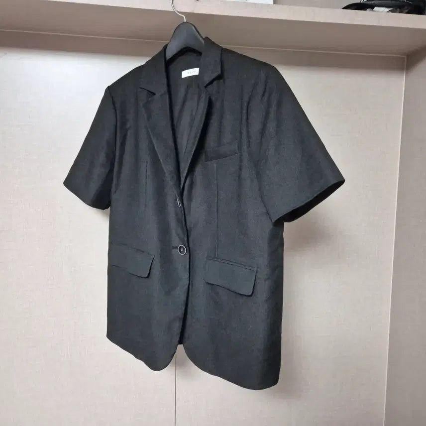 [BUNJANG] Moani Linen Two-Button Short Sleeve Jacket / 모아니 투버튼 린넨 반팔 자켓