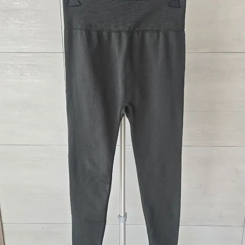 [SOLD OUT] 기모 레깅스 2종(카키,딥초코)