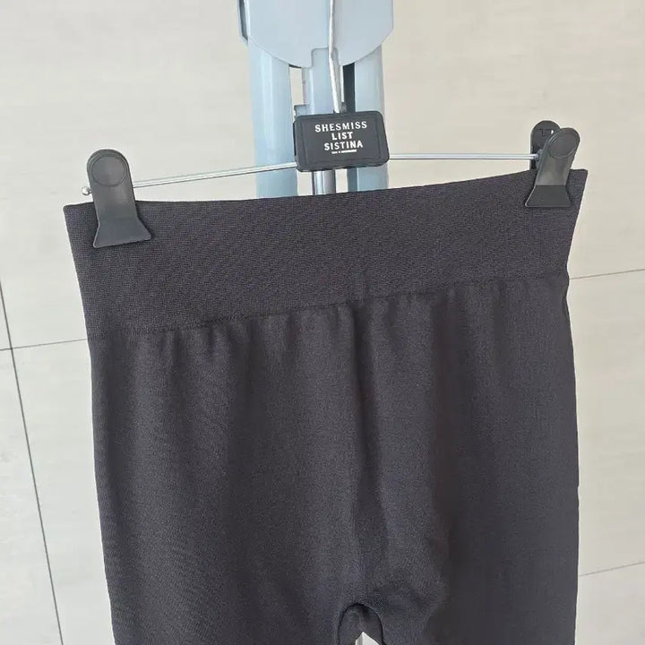 [SOLD OUT] 기모 레깅스 2종(카키,딥초코)