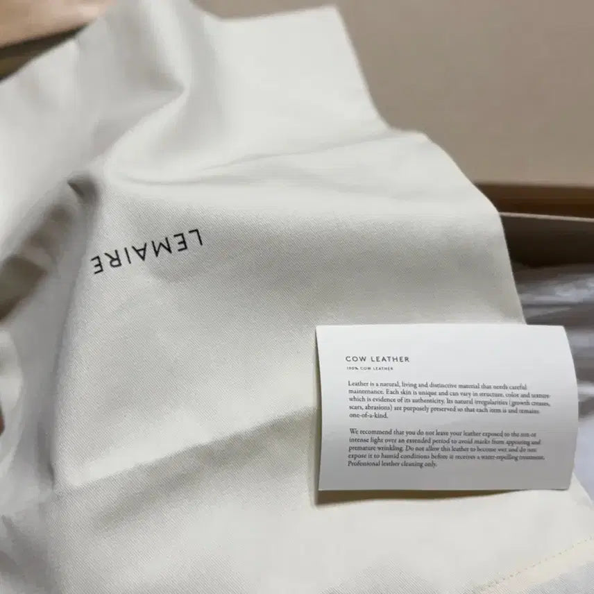 [BUNJANG] Lemaire Linoleum Elastic 41 / 르메르 리놀륨 엘라스틱 41