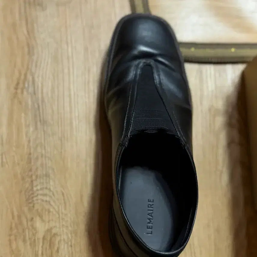 [BUNJANG] Lemaire Linoleum Elastic 41 / 르메르 리놀륨 엘라스틱 41