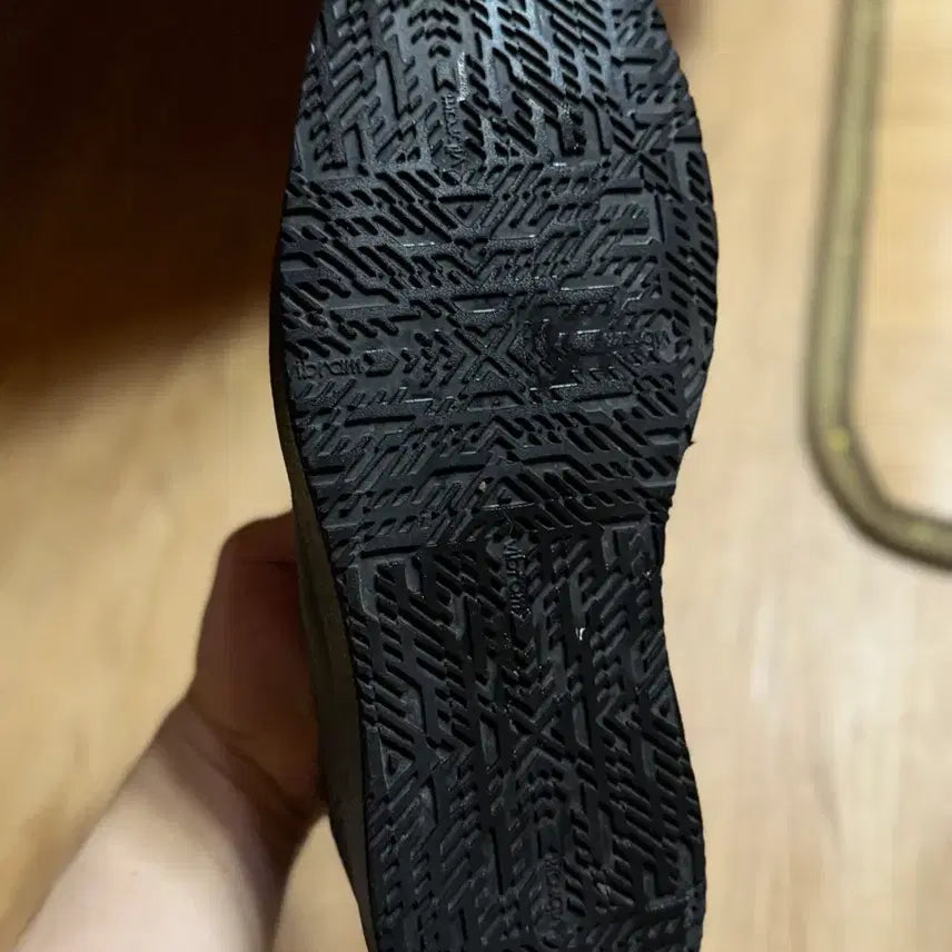 [BUNJANG] Lemaire Linoleum Elastic 41 / 르메르 리놀륨 엘라스틱 41