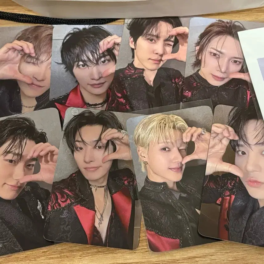 [BUNJANG] ATEEZ Concert Photocards Set / 에이티즈 인유판 콘서트 사첵 포카 세트