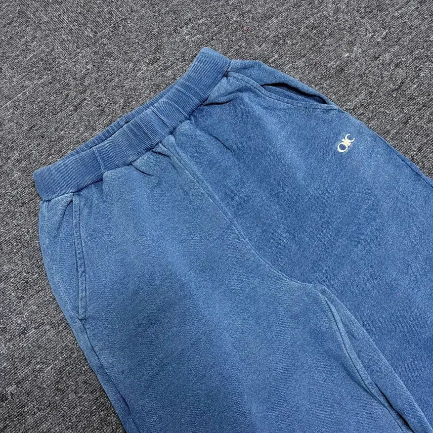 [BUNJANG] OIOI Vintage Wide Sweat Pants (New) / OIOI 빈티지 스웻 와이드 팬츠 새상품