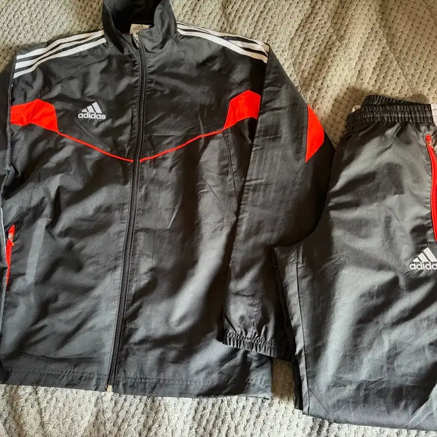 [BUNJANG] Adidas Aditeam Woven Suit Set / 아디다스 아디팀 우븐슈트 바람막이 상하의 셋업