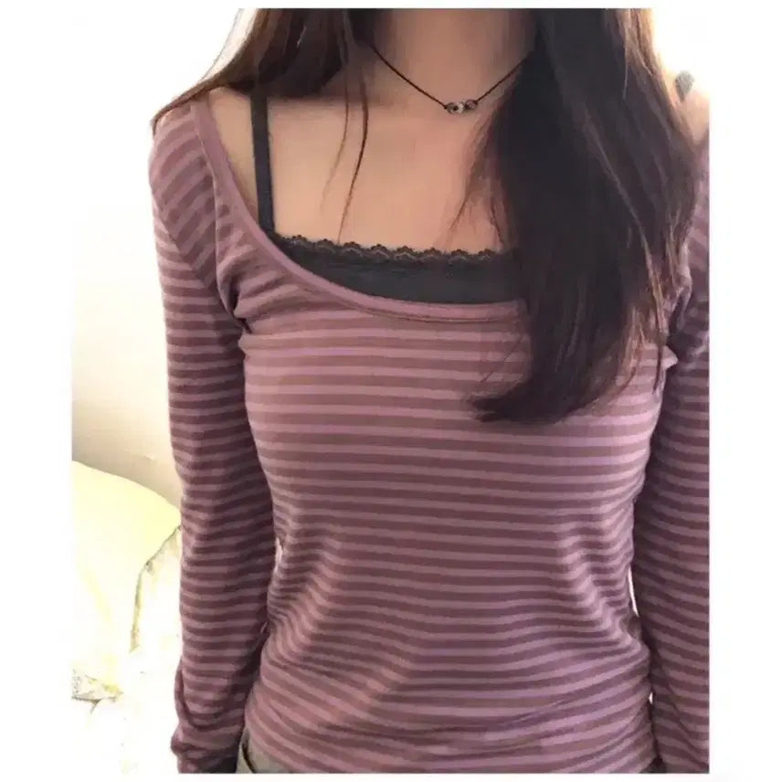 [BUNJANG] Nizi Striped Long Sleeve U-Neck T-Shirt / 니지 스트라이프 긴팔 유넥티