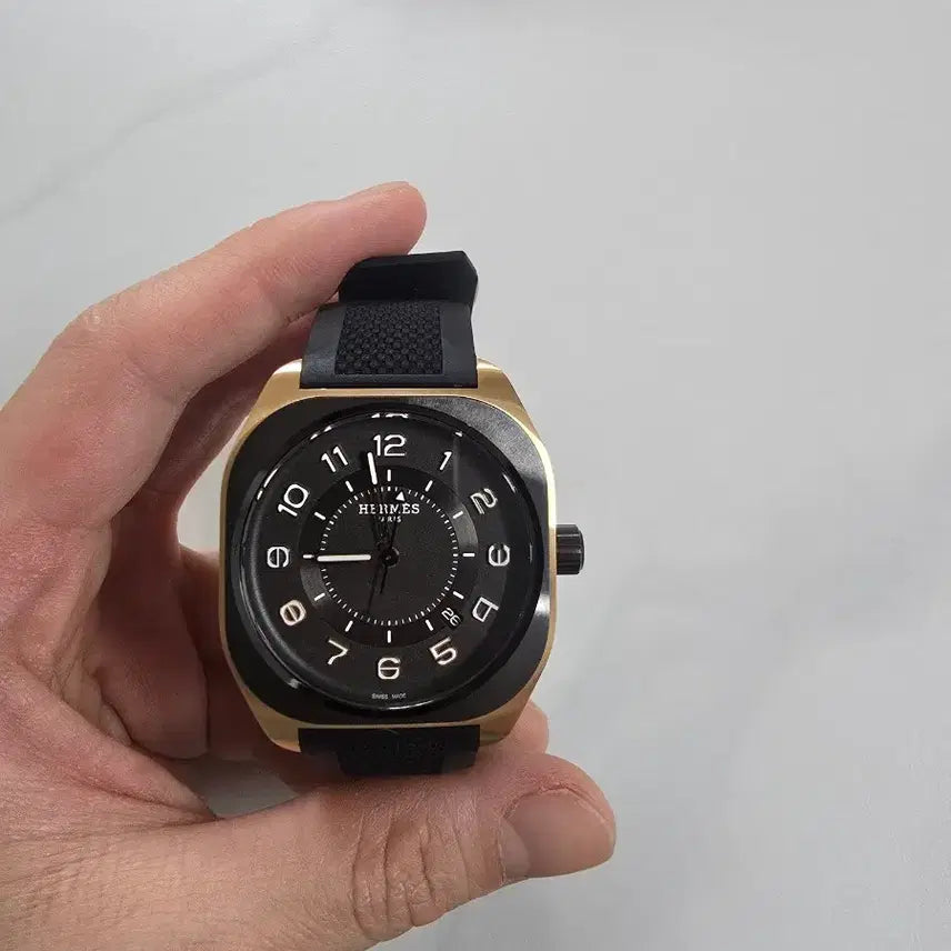 [BUNJANG] Hermes H08 Watch / 에르메스 H08 로즈골드 새상품 / 미착용