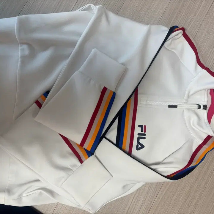 [BUNJANG] Fila Semi-Crop Top / 휠라 세미크롭 티