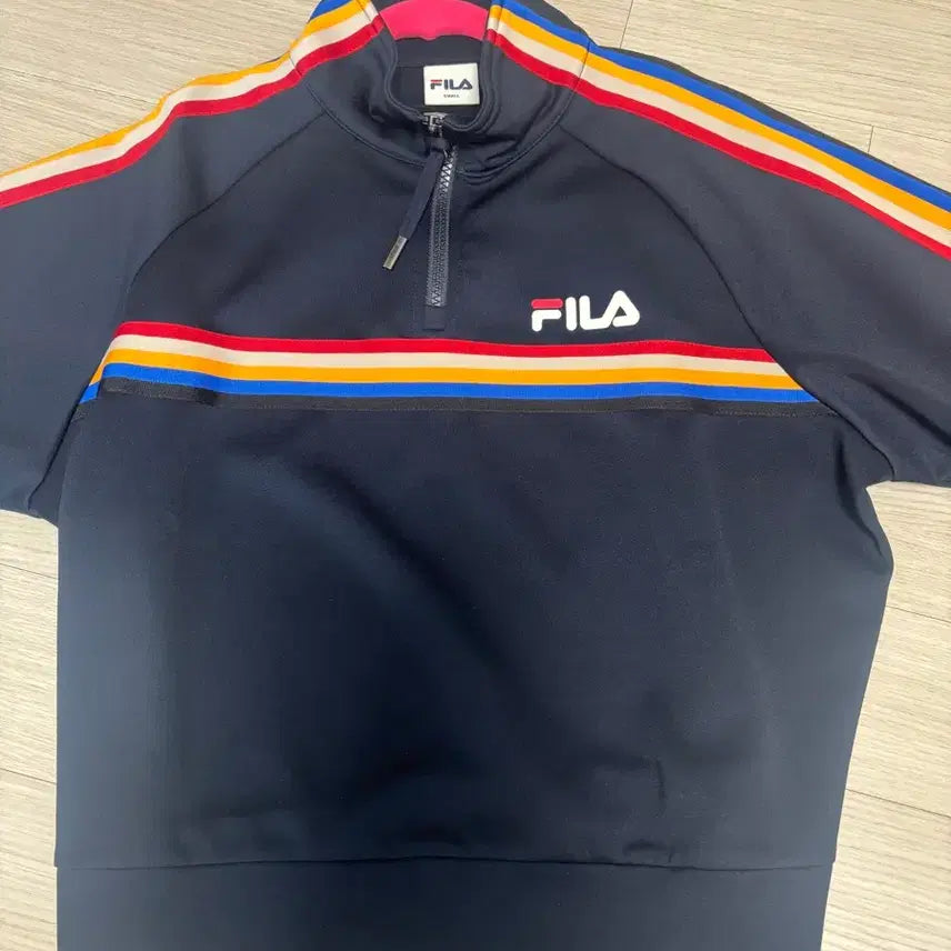 [BUNJANG] Fila Semi-Crop Top / 휠라 세미크롭 티