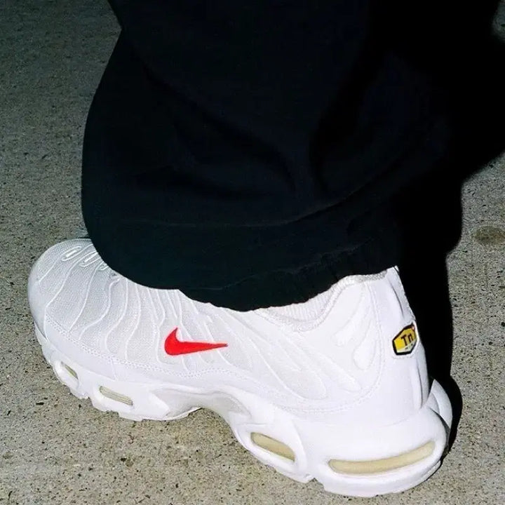 [BUNJANG] Nike x Supreme Air Max Plus TN 285 White / 나이키 x 슈프림 에어맥스 플러스 TN 285 화이트