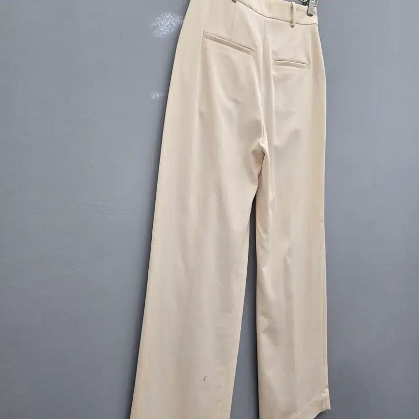 [BUNJANG] And Other Stories Ivory Pleated Wide Pants (EUR 34) / 앤아더 스토리즈 아이보리 핀턱 와이드 팬츠(EUR34)