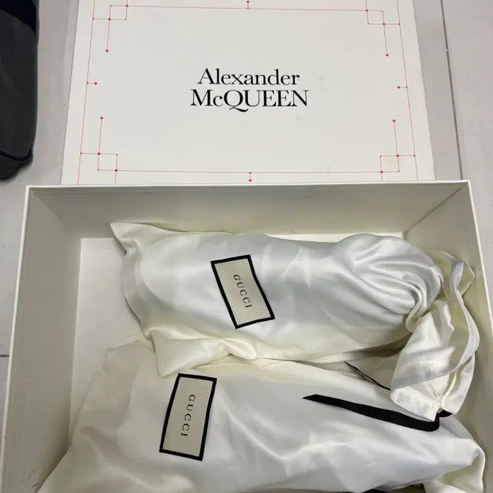 [BUNJANG] Alexander McQueen Tread Slick Gray Shoes / 알렉산더 맥퀸 트레드 슬릭 42 그레이