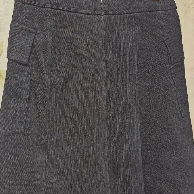 [BUNJANG] OBZEE Black Corduroy Long Flare Skirt / OBZEE(67-98) 블랙코듀로이 롱플레어스커트